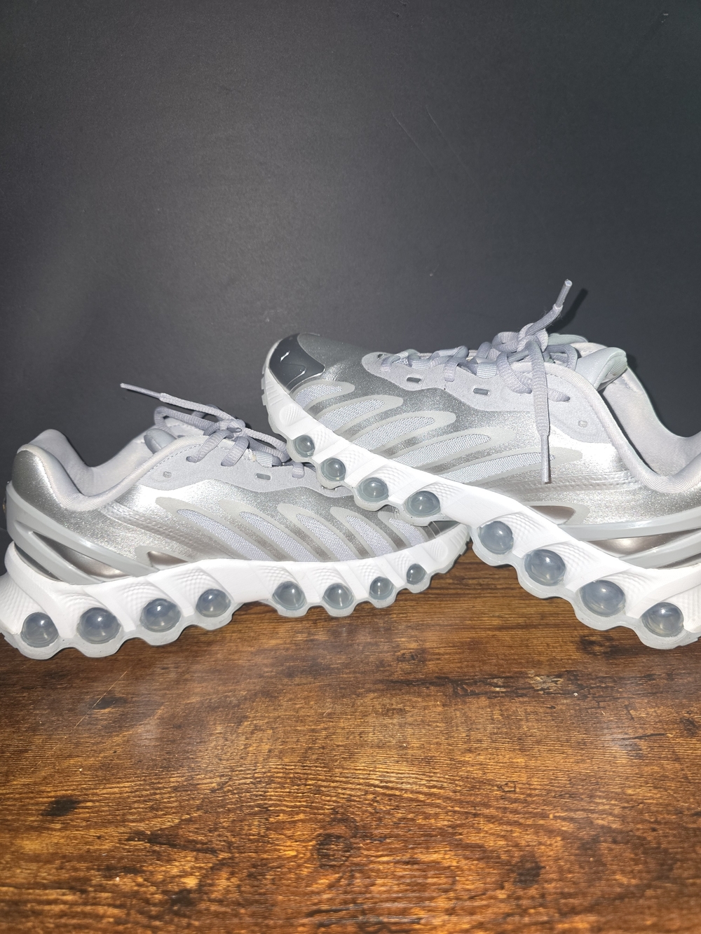 Help Homeless Cats Air Max Dn8 Wolf Grey Metallic Silver Sneakers 6.5Y-Womens 8